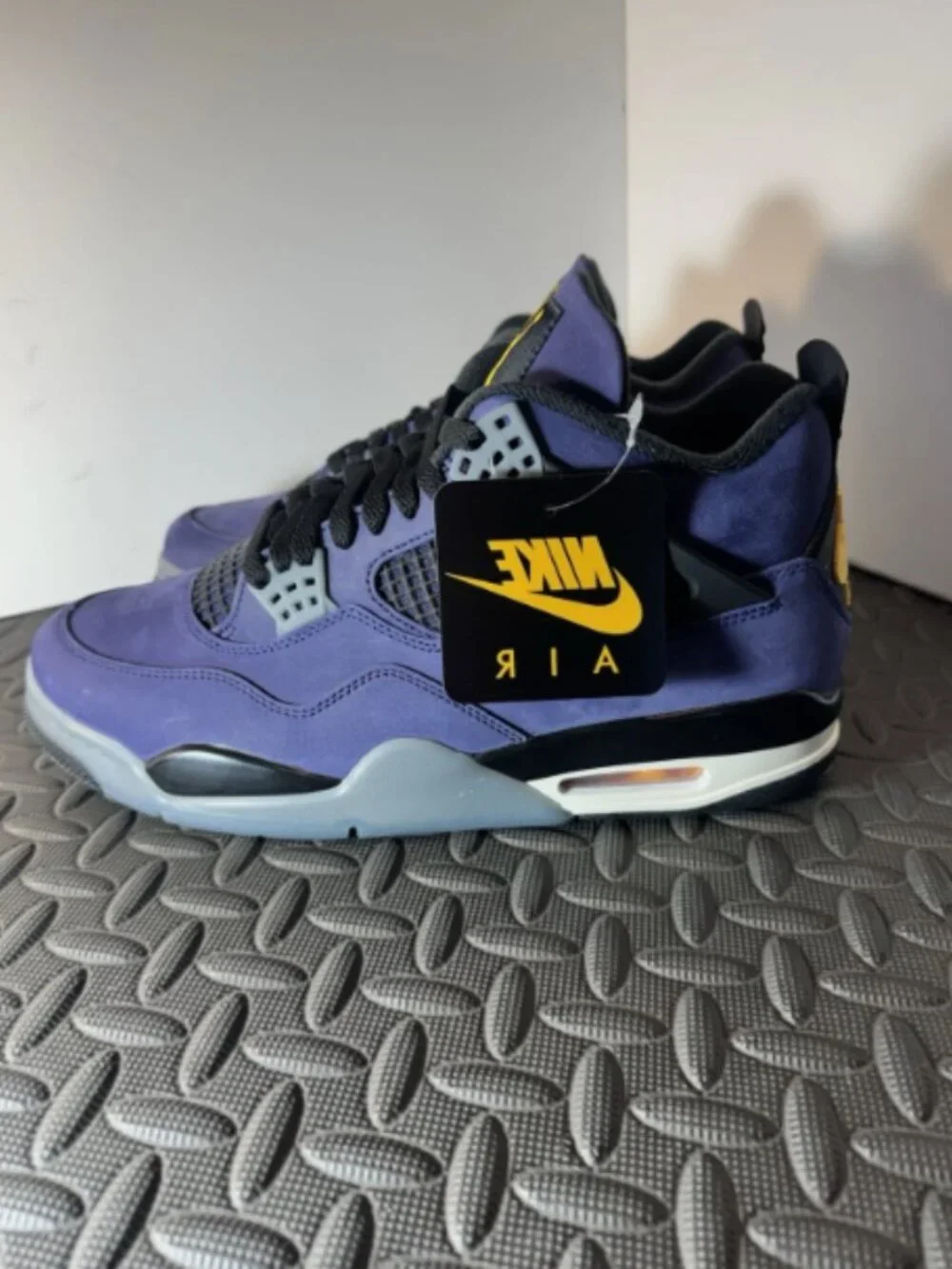 Air Jordan 4 Retro Lakers - Imperial Purple